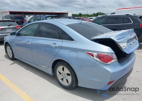 2012 Hyundai Sonata Hybrid из США, поврежденный, VIN KMHEC4A44CA035074